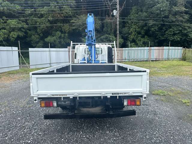 Isuzu Elf 5