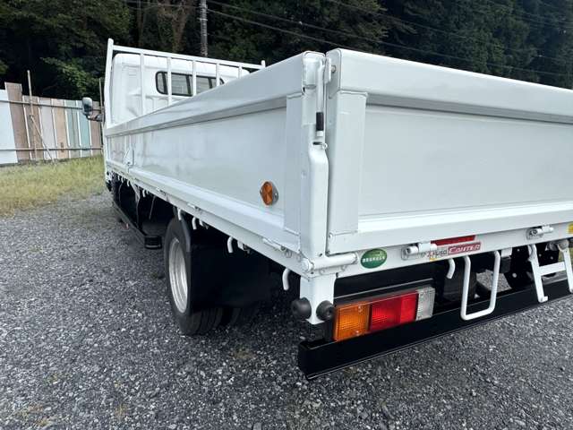 Mitsubishi Fuso Canter 12