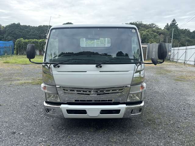Mitsubishi Fuso Canter 2