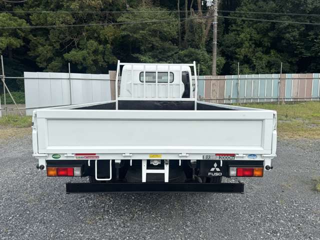 Mitsubishi Fuso Canter 5
