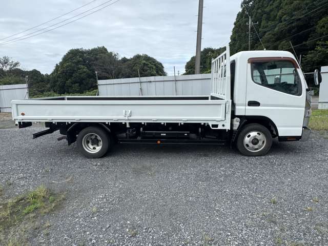 Mitsubishi Fuso Canter 10