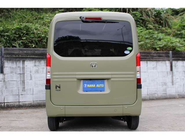 Honda N-VAN 10