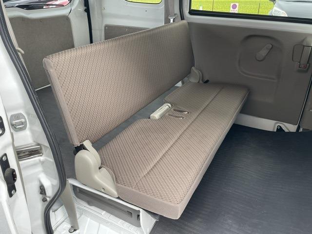 Suzuki Every 11