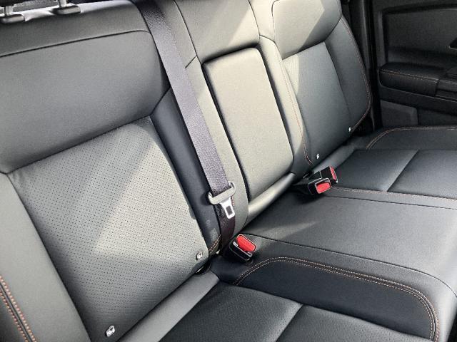 Mitsubishi Triton 10