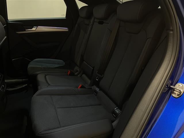 Audi Q5 Sportback 5