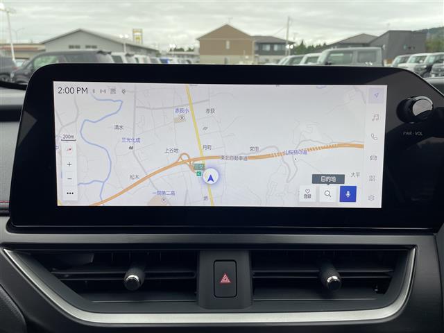 Lexus UX 6