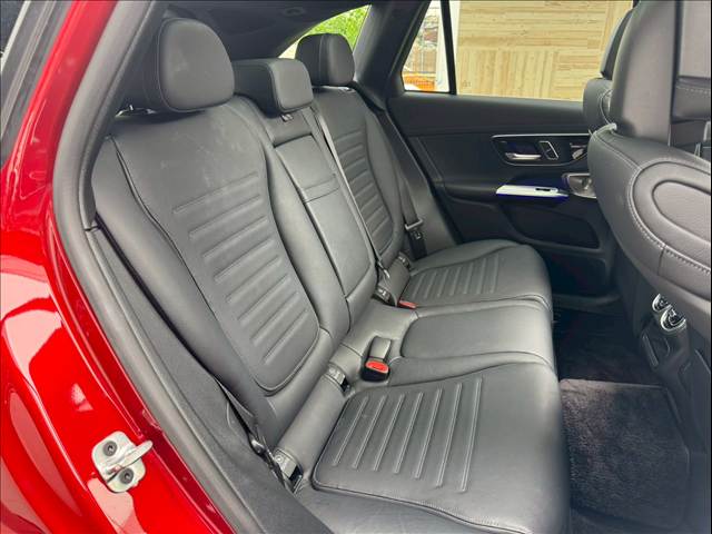 Mercedes-Benz GLC 8