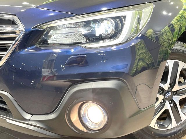 Subaru Legacy Outback 12