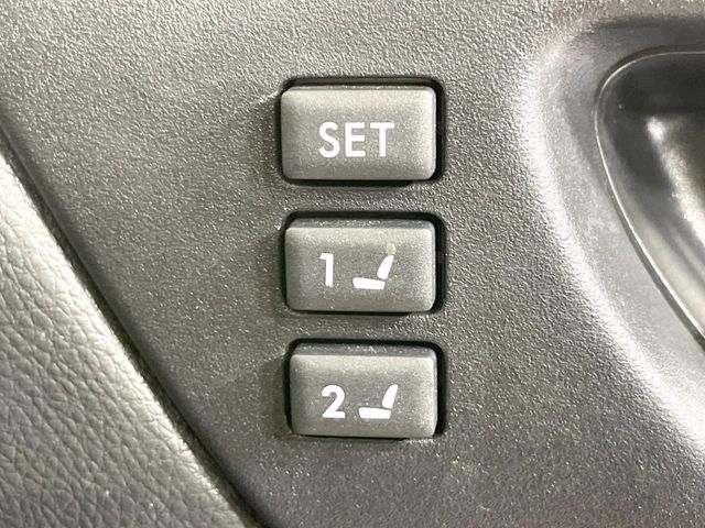 Subaru Legacy Outback 6