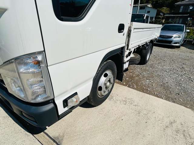 Isuzu Elf 12
