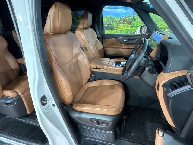 Toyota Vellfire 8