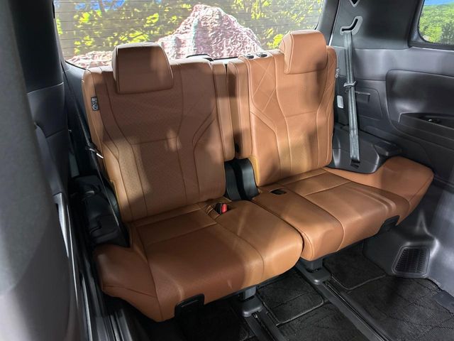 Toyota Vellfire 10