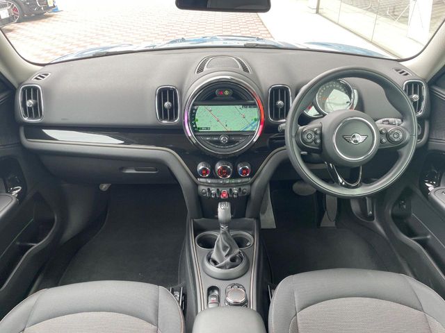 MINI Crossover 2