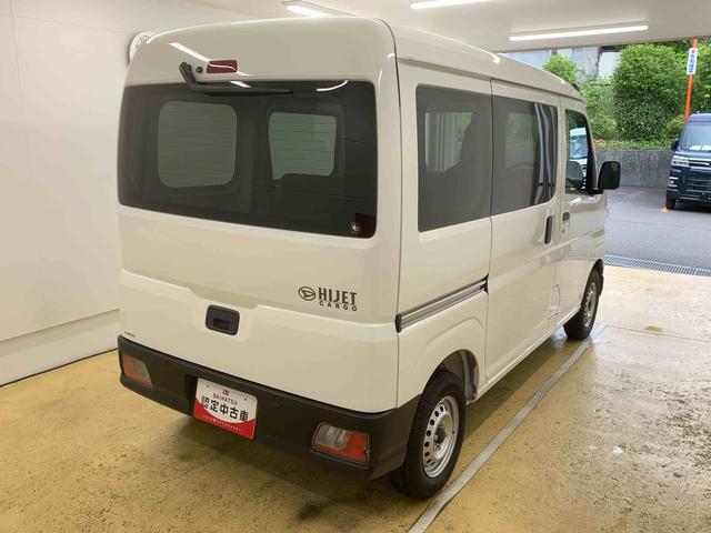 Daihatsu Hijet Cargo 5