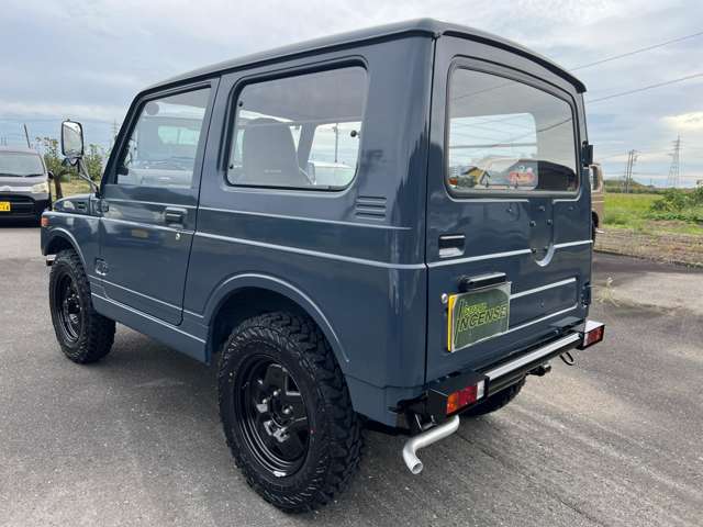 Suzuki Jimny 6
