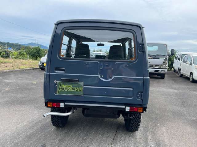 Suzuki Jimny 8