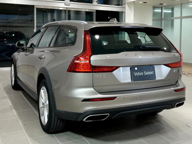 Volvo V60 Cross Country 7