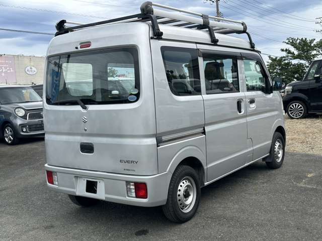 Suzuki Every 4