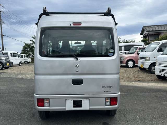 Suzuki Every 5