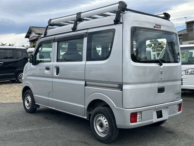 Suzuki Every 7