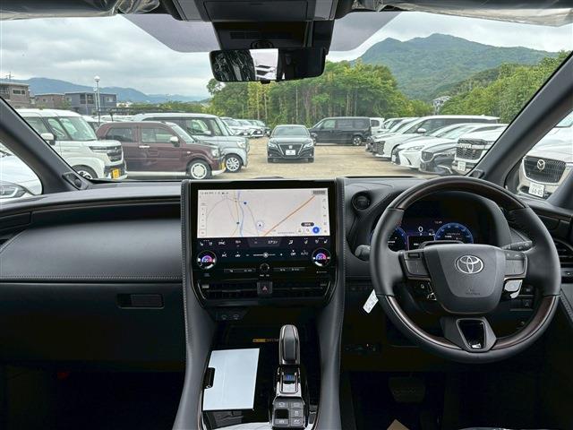Toyota Alphard 3