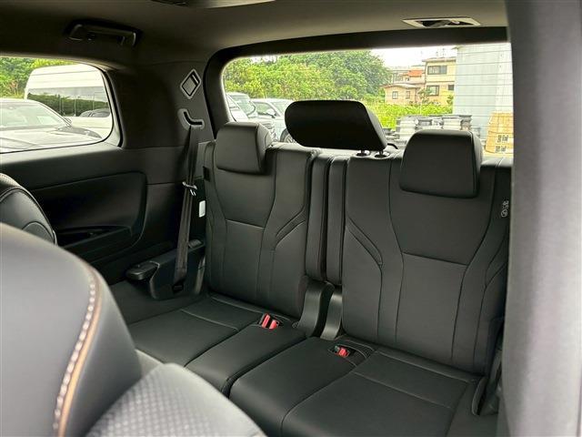 Toyota Alphard 7