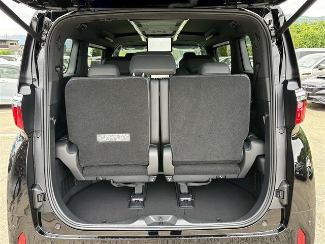 Toyota Alphard 8