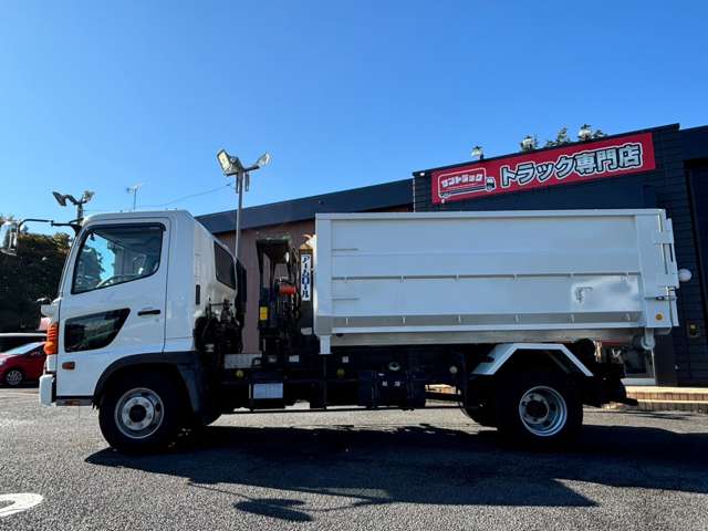 Hino Ranger 8