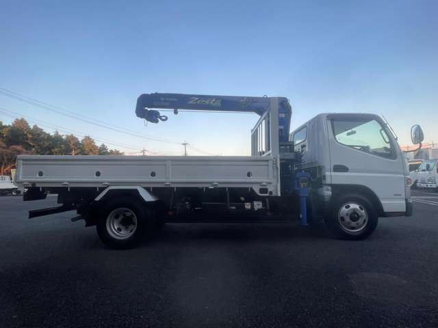 Mitsubishi Fuso Canter 4