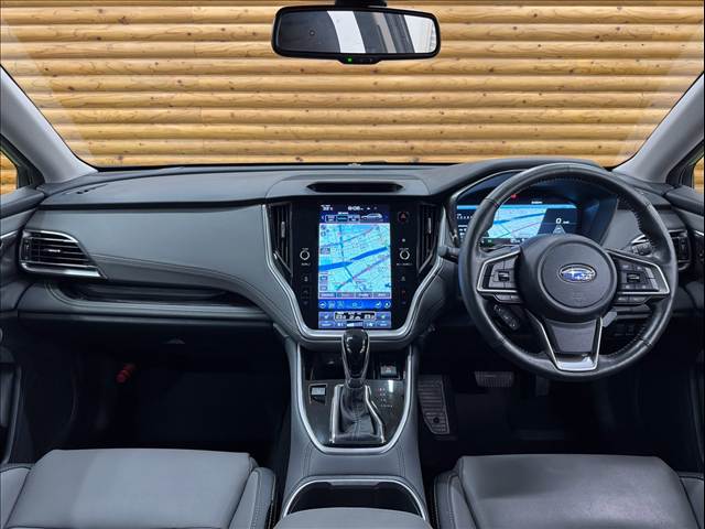 Subaru Legacy Outback 2