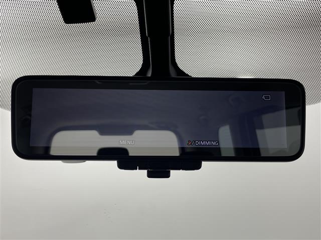 Nissan Serena 9