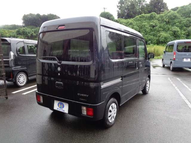 Suzuki Every 3