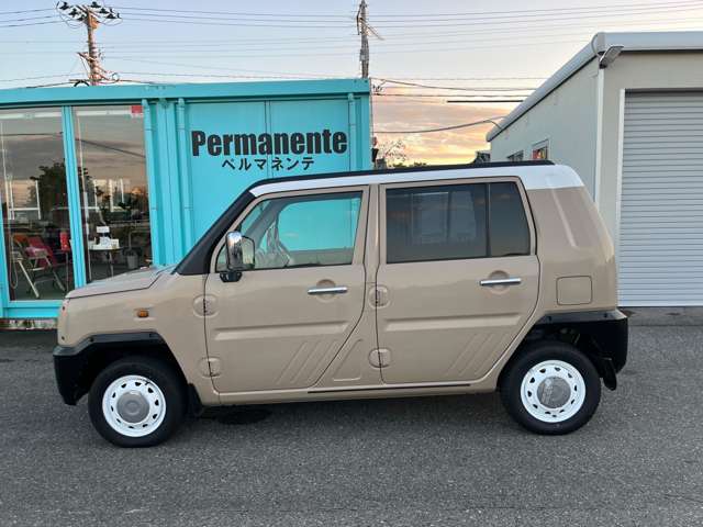 Daihatsu ネイキッド 5