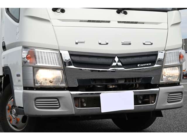 Mitsubishi Fuso Canter 11
