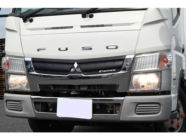 Mitsubishi Fuso Canter 10