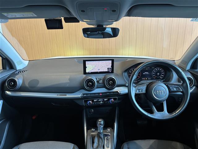 Audi Q2 5