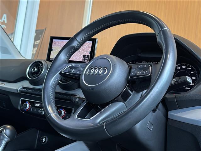 Audi Q2 6