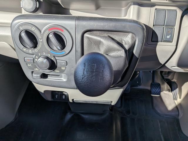 Suzuki Every 11