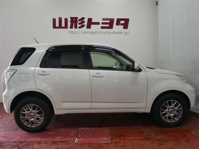 Toyota Rush 3