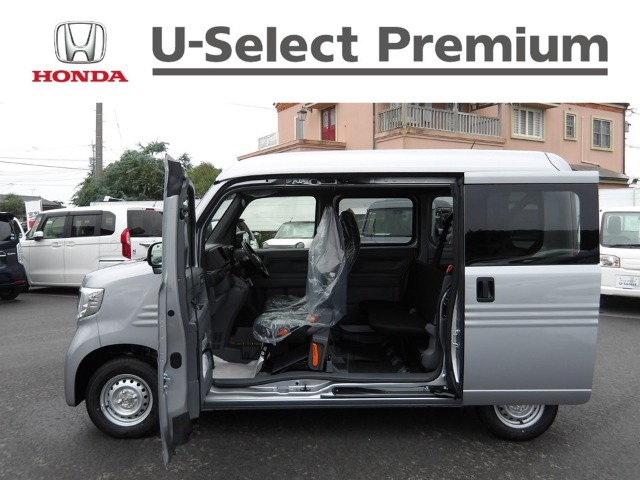 Honda N-VAN 10