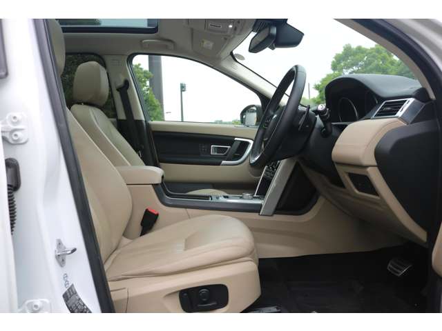 Land Rover Discovery Sport 11