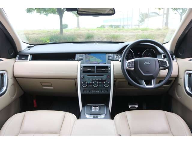 Land Rover Discovery Sport 10