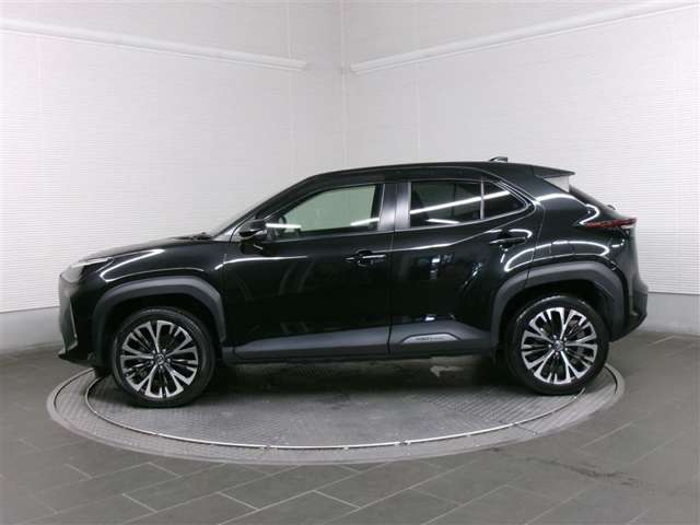 Toyota Yaris Cross 4
