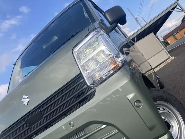 Suzuki Every 8