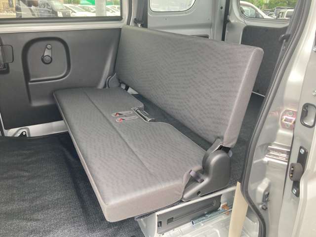 Suzuki Every 12