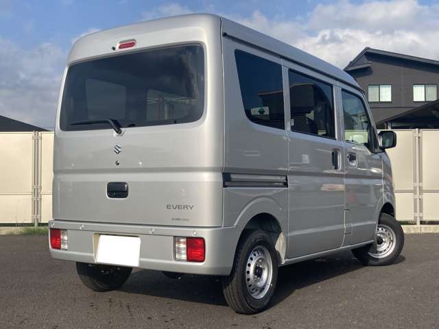 Suzuki Every 7