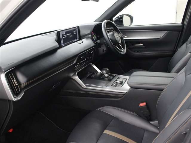 Mazda CX-60 12
