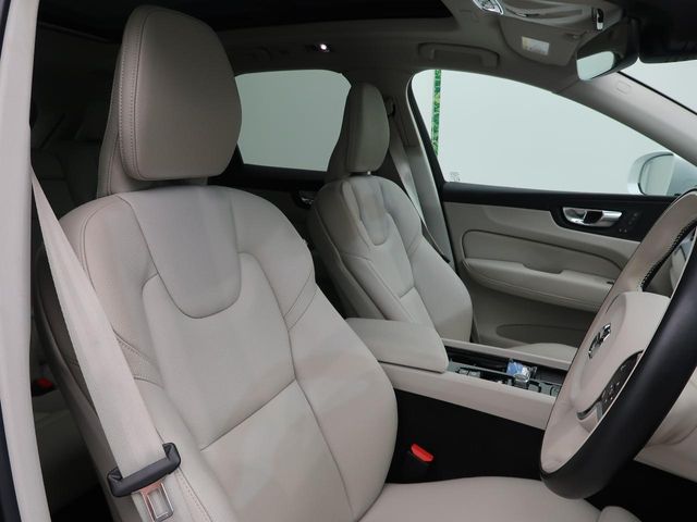 Volvo XC60 11