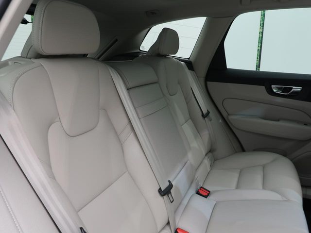Volvo XC60 12