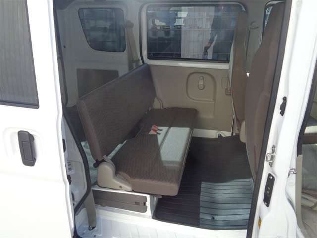 Nissan NV100 Clipper 11